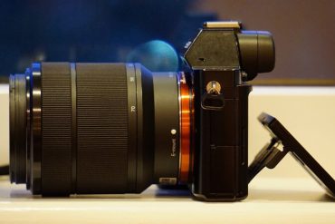 mirrorless camera