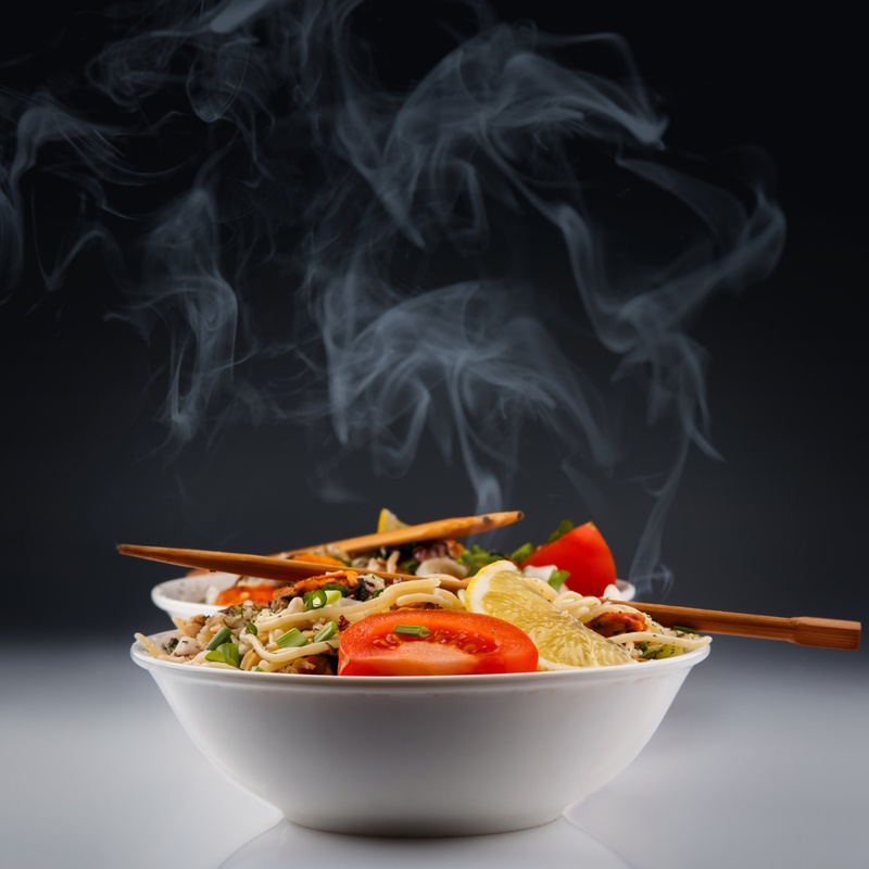Hot noodles with seafood