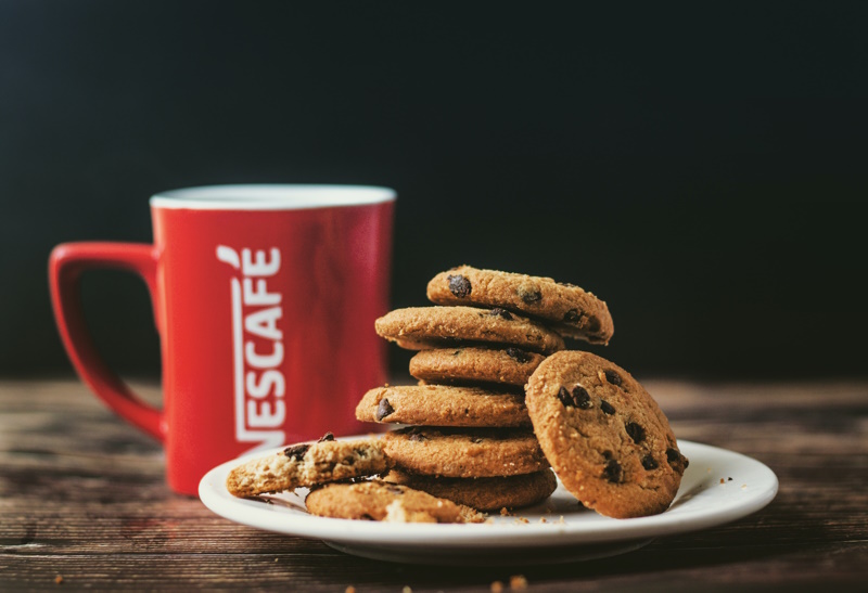 biscuits with a cub of coffee